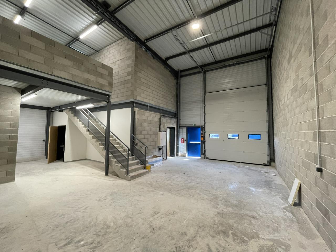Local d'activité Chalon-sur-Saône 1449m² Location local d'activité Chalon-sur-Saône Saône-et-Loire OLACT2117340 4